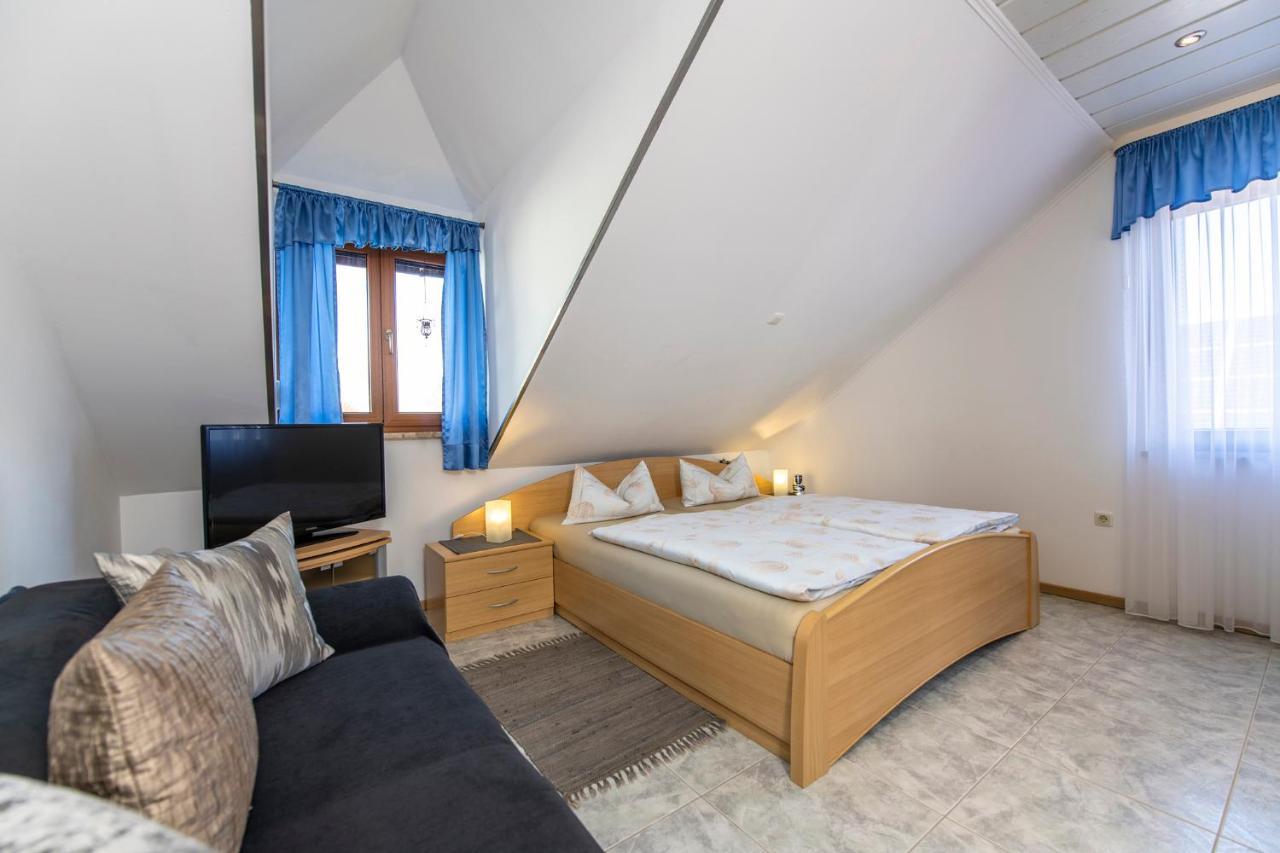 Ferienwohnung Haus Hanni Moosbach (Oberpfalz) Exterior foto